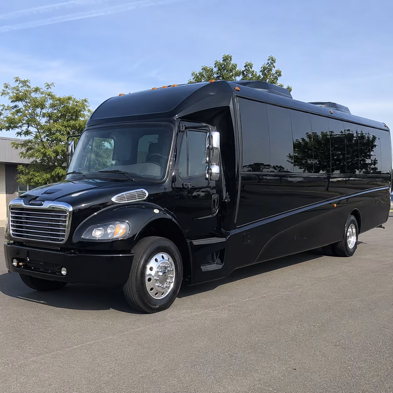 brooklynparkcharterbuscompany com makes it possible to get to mystic lake and south metro venues together