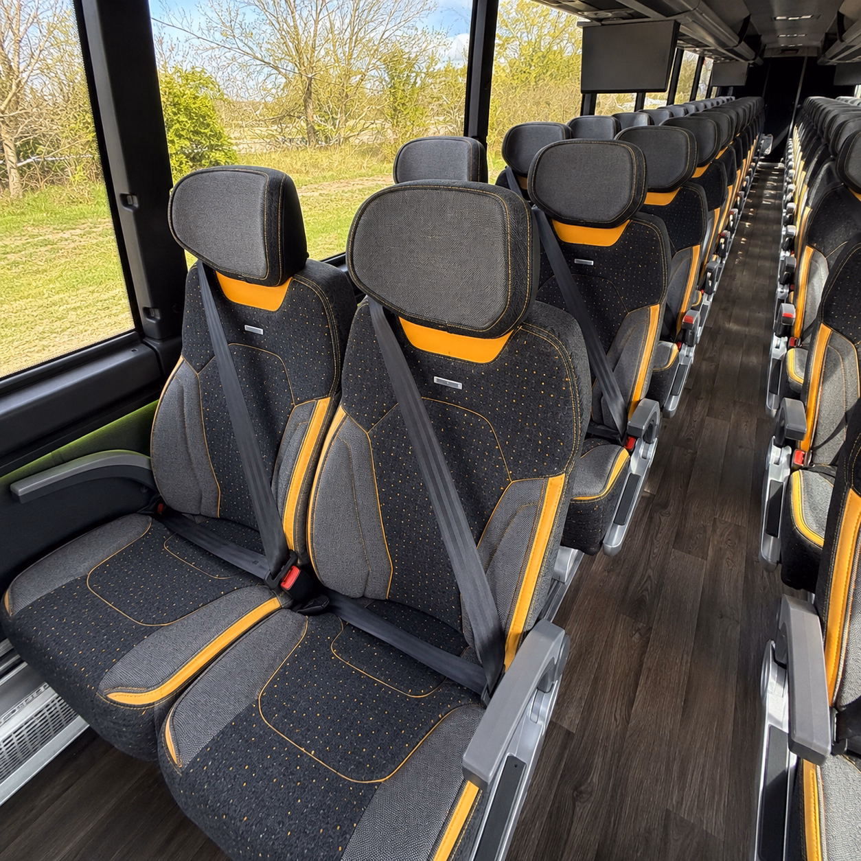 conference convention shuttles from brooklyn park to minneapolis