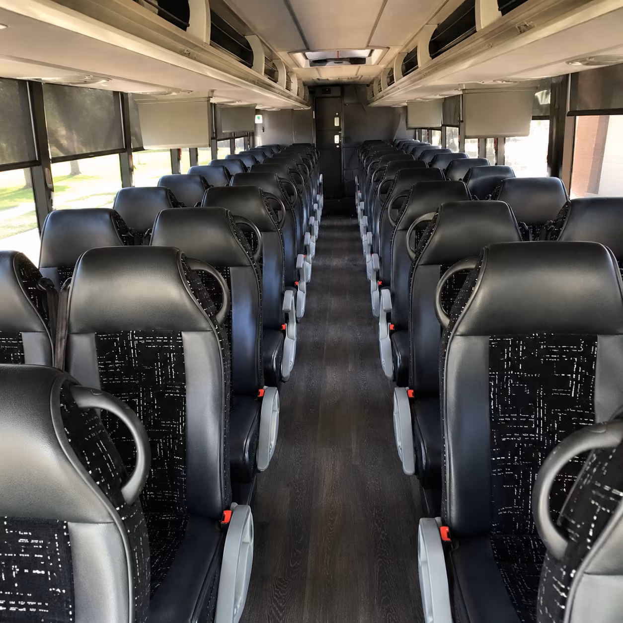 maple grove corporate shuttle bus rentals