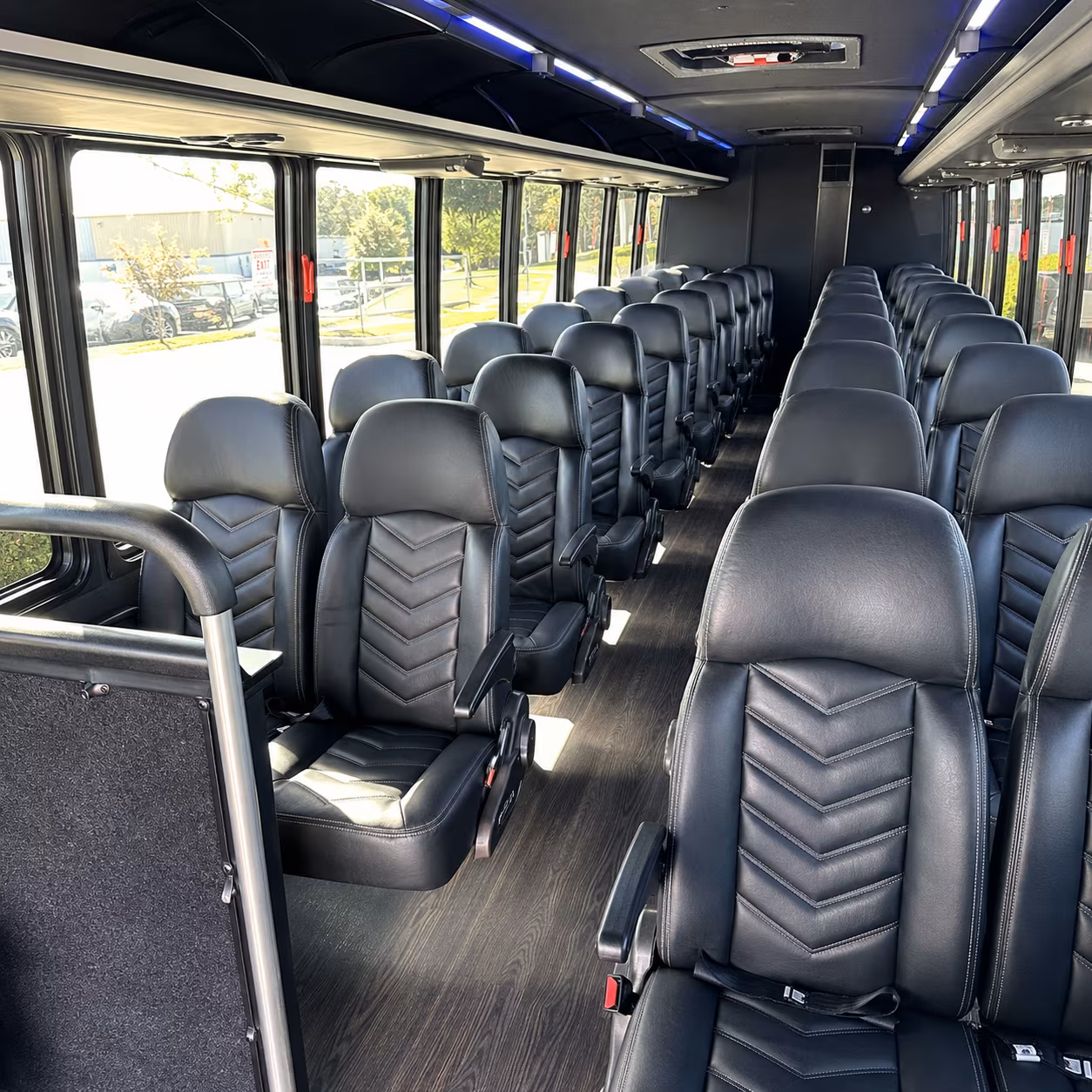 maple grove timely airport transportation for maple grove groups