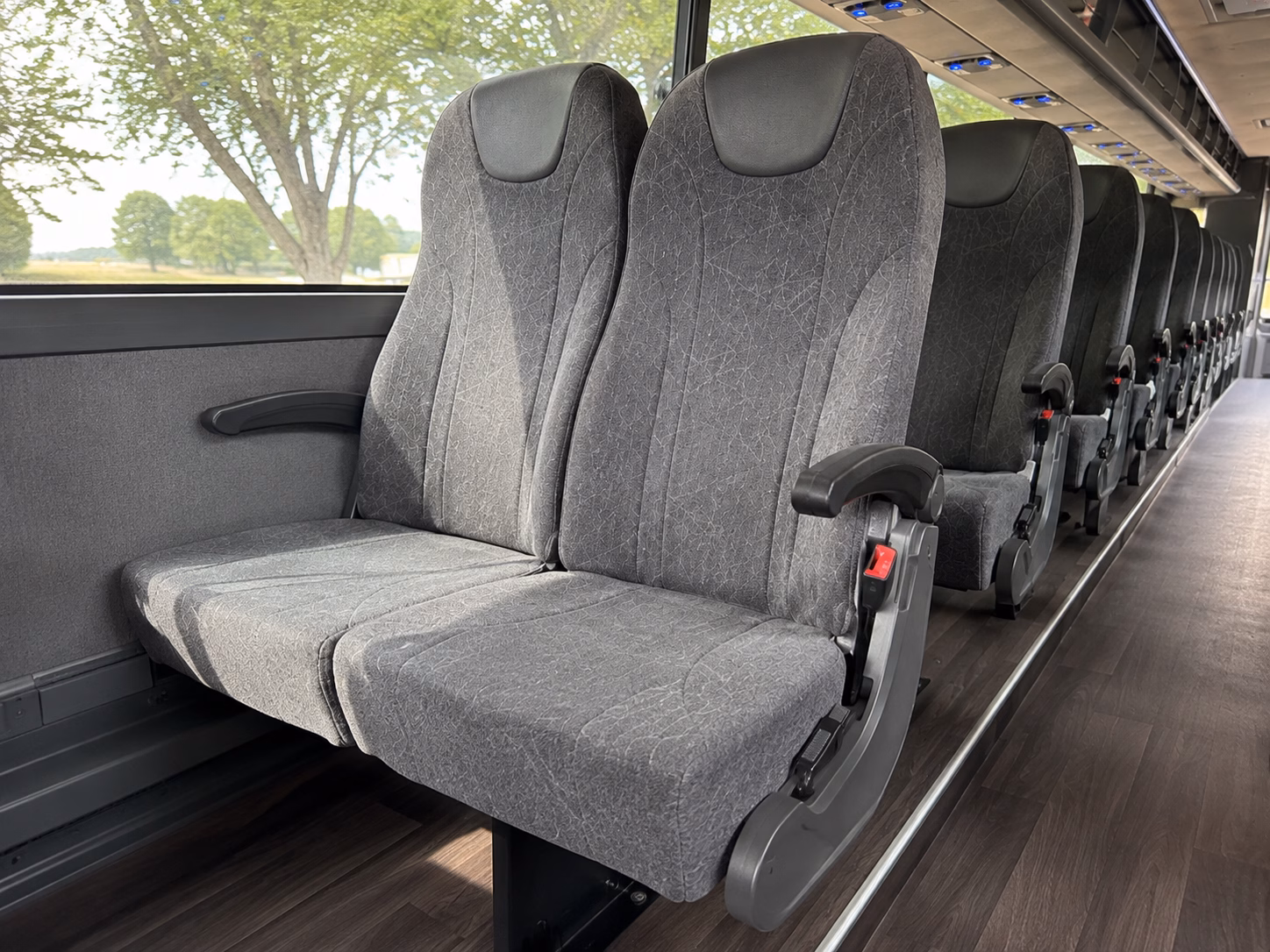minneapolis charter bus rentals for rehearsal dinners