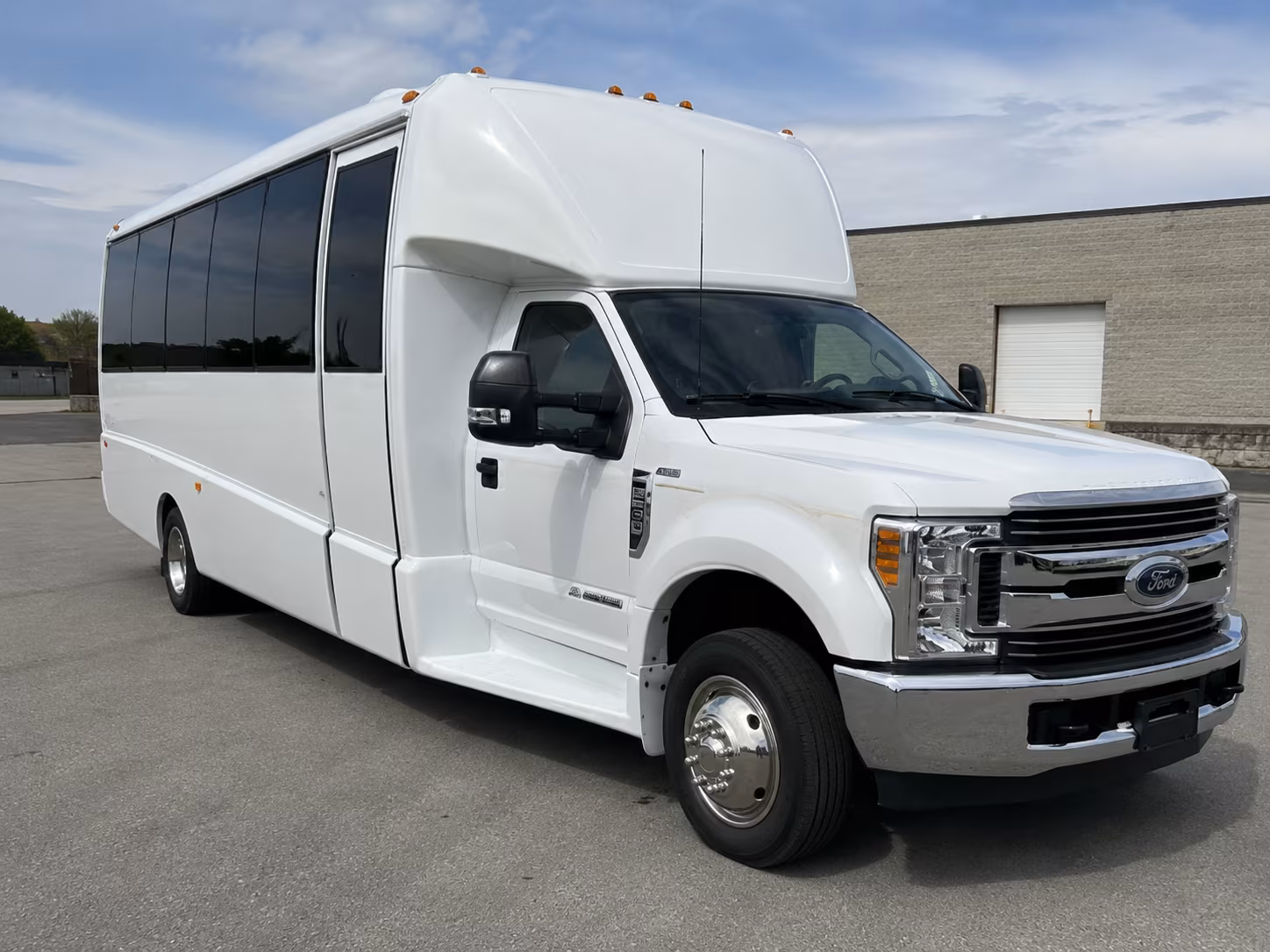 plymouth book shuttle service for your plymouth employees
