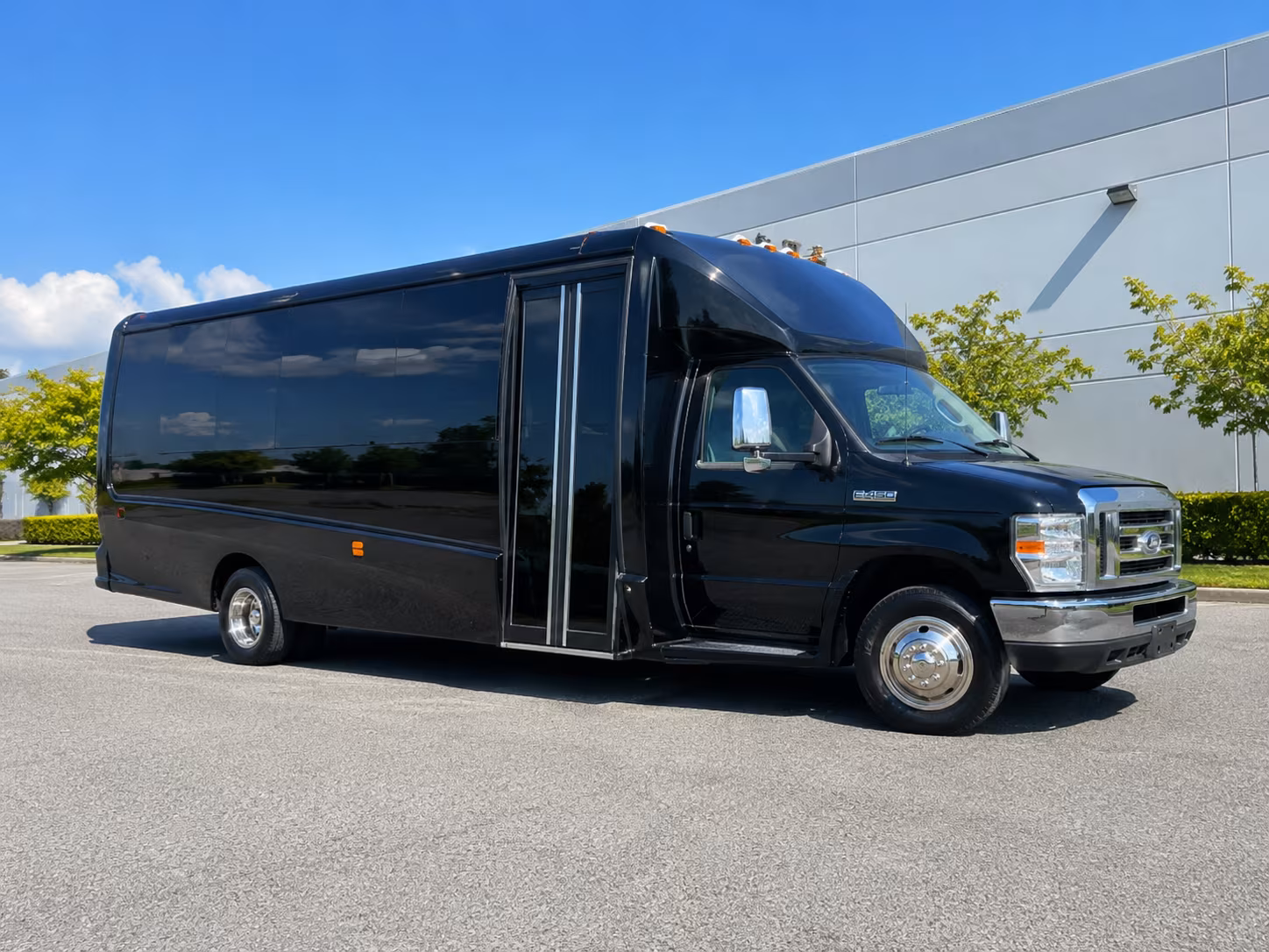 saint paul bus rentals