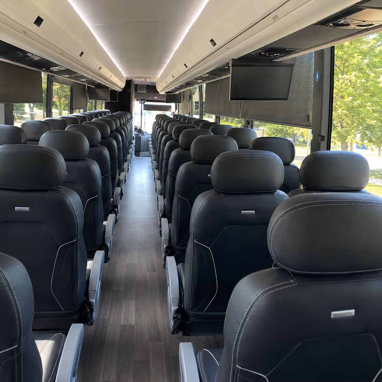 skip the i 694 gridlock ride a charter bus to vikings games at u s bank stadium